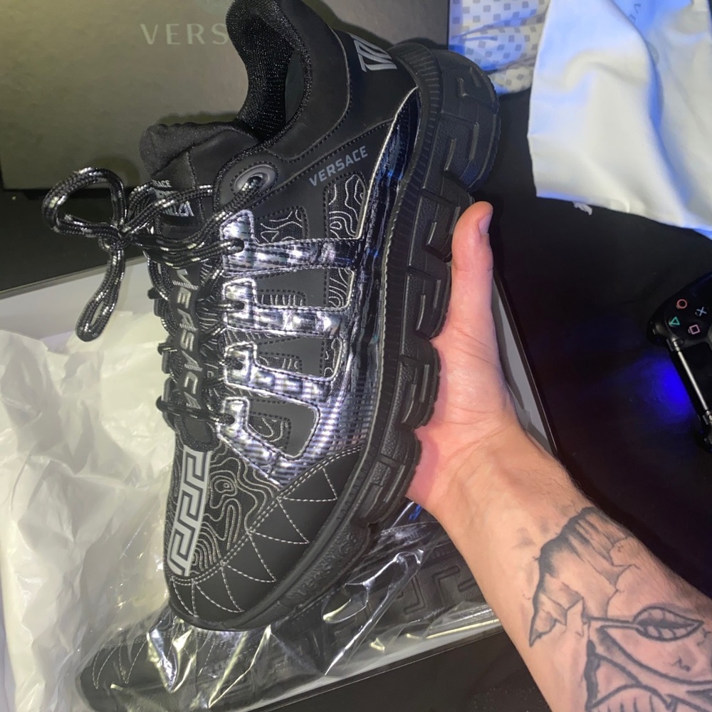 Versace Trigreca Sneakers